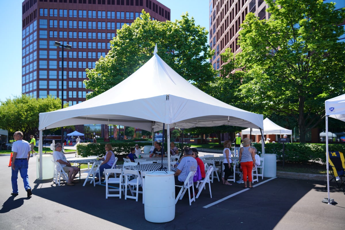 2016 Troy Traffic Jam Car Show - Columbia Center